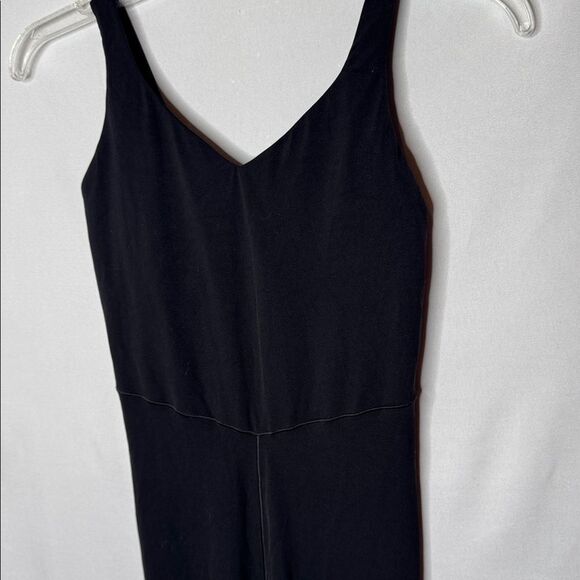 Aerie Offline Real Me Black Leggings Jumpsuit. Size Medium. - Picture 4 of 11